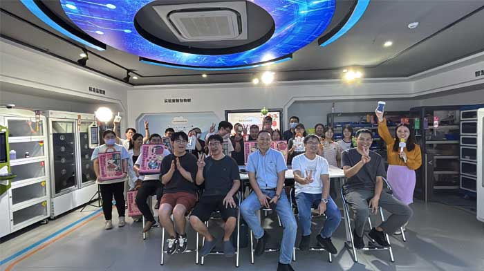 OUR VALUES
企业价值观